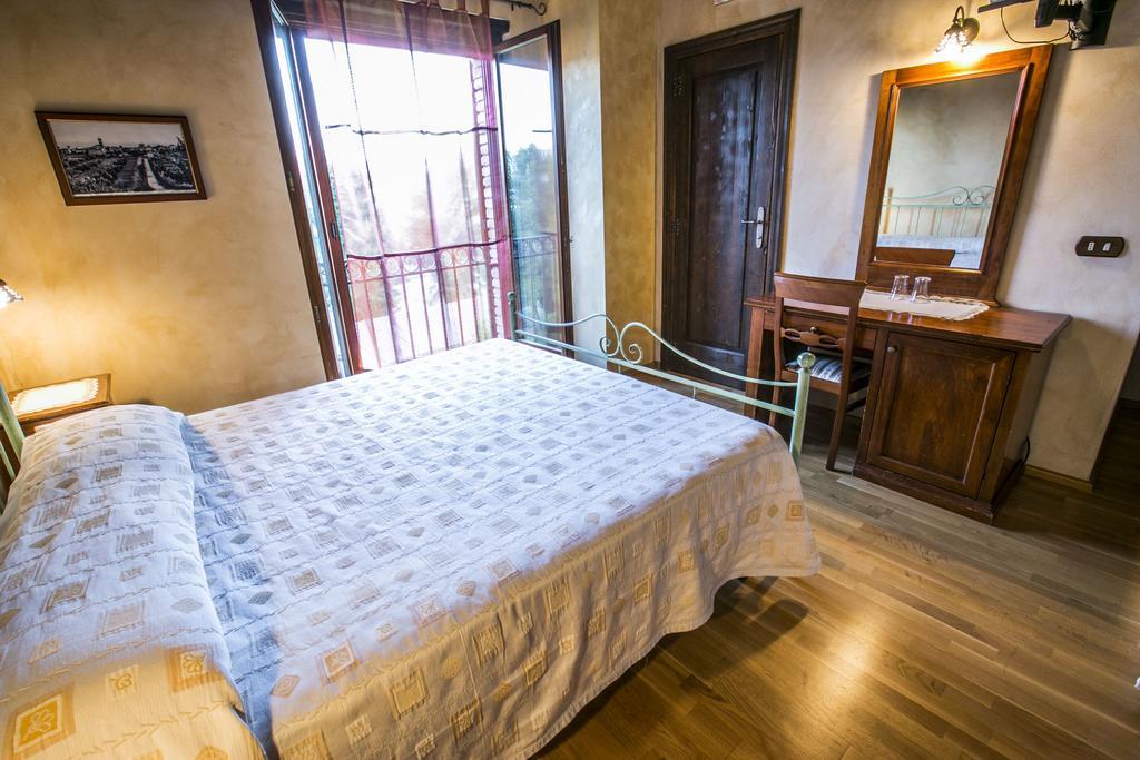 Agriturismo Col Morino Bed and Breakfast Pineto Værelse billede